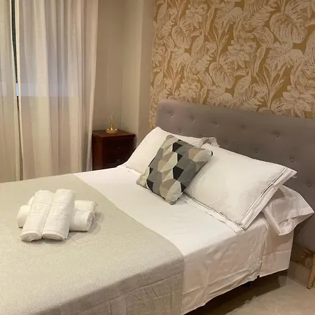 Pacific Beachfront Apartment Malaga